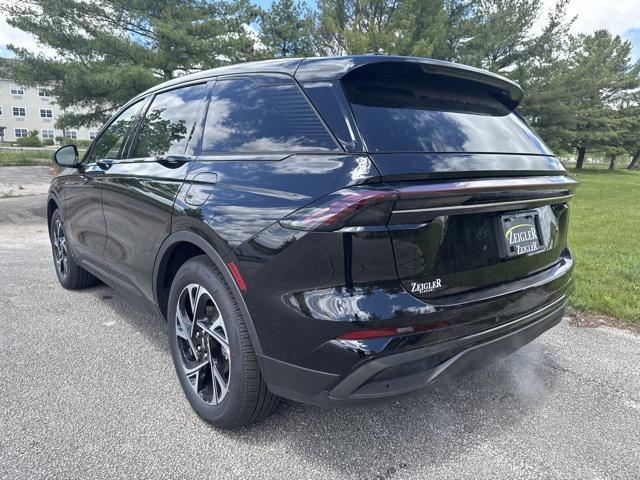 new 2025 Lincoln Nautilus car, priced at $57,943