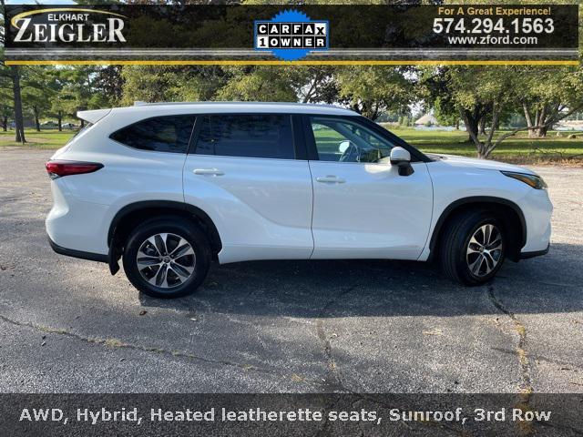 used 2023 Toyota Highlander Hybrid car, priced at $32,000