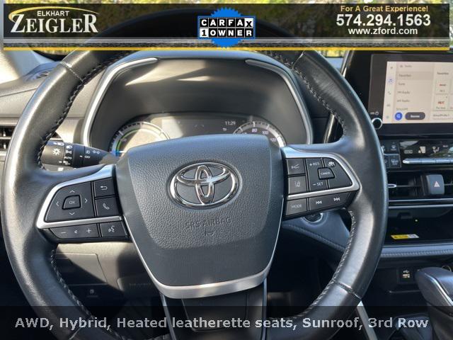 used 2023 Toyota Highlander Hybrid car, priced at $32,000