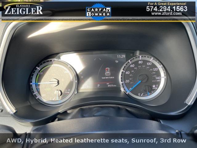 used 2023 Toyota Highlander Hybrid car, priced at $32,000