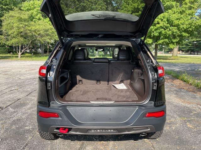 used 2015 Jeep Cherokee car, priced at $13,000