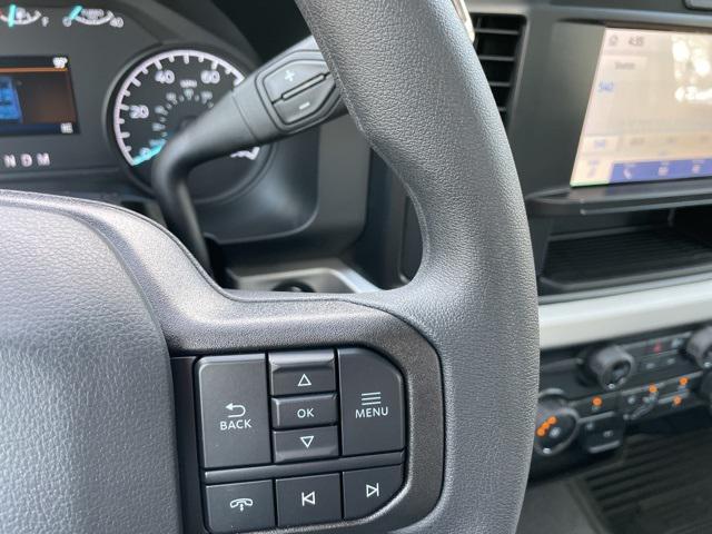 new 2025 Ford F-250 car, priced at $62,213