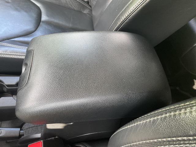 used 2015 Jeep Wrangler Unlimited car, priced at $14,000