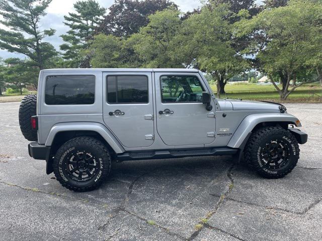 used 2015 Jeep Wrangler Unlimited car, priced at $14,000