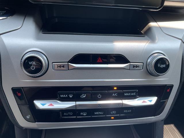 used 2022 Ford Explorer car, priced at $28,000