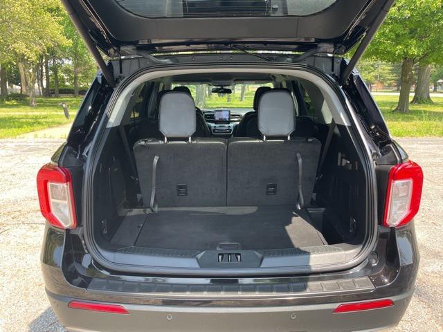 used 2022 Ford Explorer car, priced at $28,000
