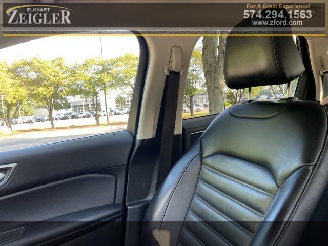 used 2023 Ford Edge car, priced at $25,000