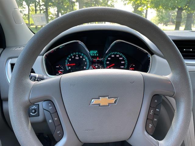 used 2015 Chevrolet Traverse car, priced at $9,237