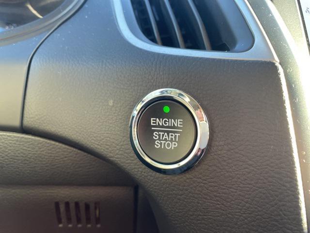 used 2024 Ford Edge car, priced at $25,165
