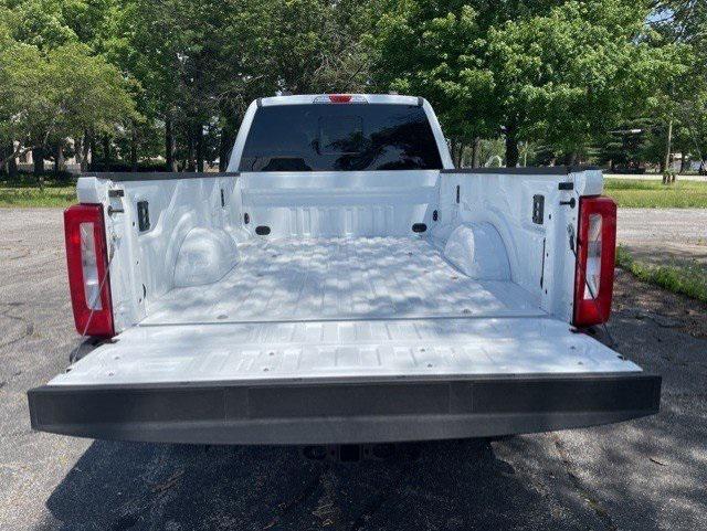 new 2025 Ford F-250 car, priced at $67,696