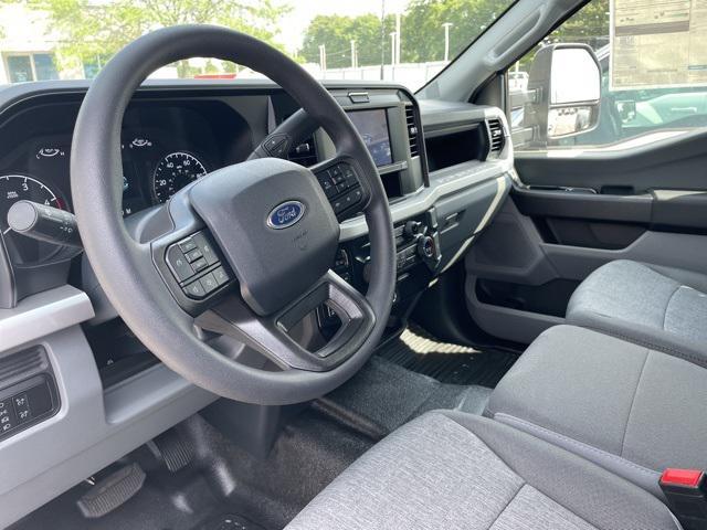 new 2025 Ford F-250 car, priced at $67,696