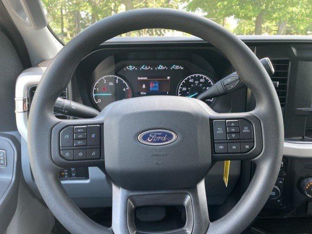 new 2025 Ford F-250 car, priced at $67,696