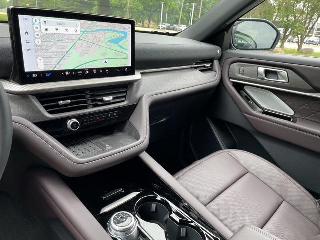 new 2025 Ford Explorer car, priced at $56,185
