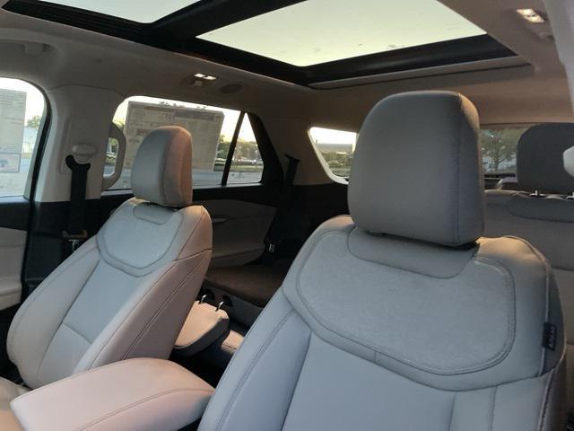 new 2025 Ford Explorer car