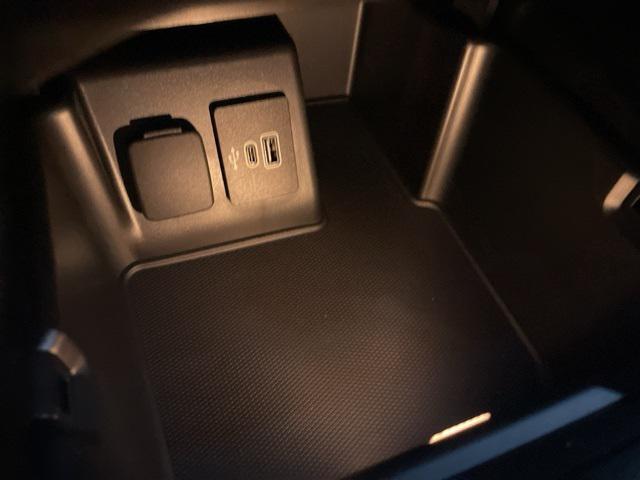 new 2025 Ford Explorer car