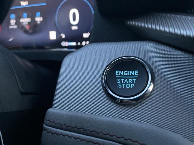 new 2025 Ford Explorer car