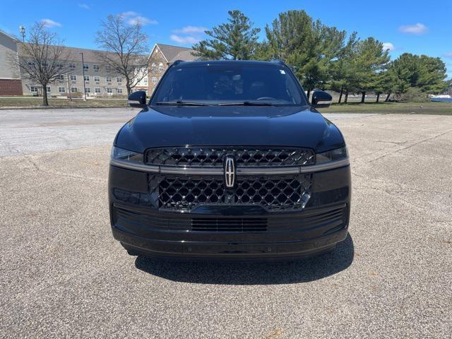 new 2025 Lincoln Navigator car, priced at $108,310