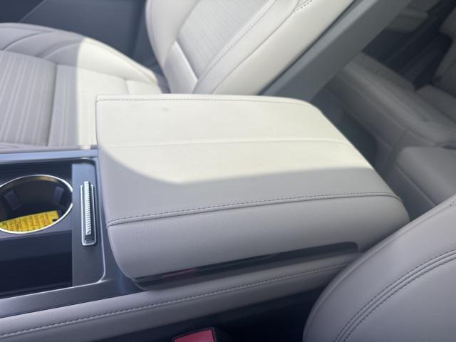 new 2025 Lincoln Nautilus car, priced at $60,488