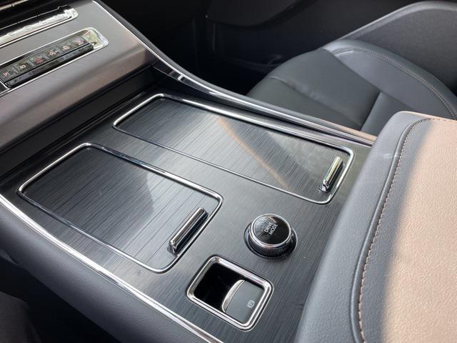 new 2025 Lincoln Aviator car, priced at $67,723