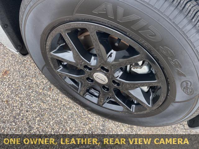 used 2024 Chrysler Pacifica car, priced at $35,000