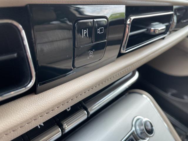 used 2022 Lincoln Aviator car, priced at $36,000