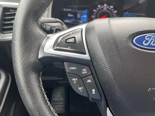 used 2022 Ford Edge car, priced at $32,000