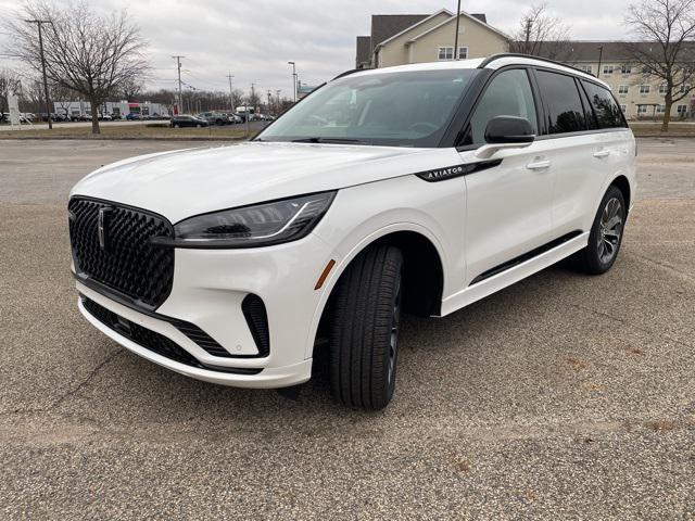 new 2025 Lincoln Aviator car, priced at $68,560