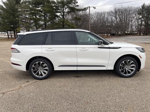 new 2025 Lincoln Aviator car, priced at $68,560