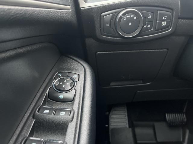 used 2022 Ford Edge car, priced at $27,000