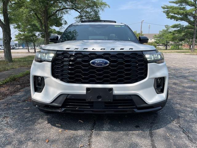 new 2025 Ford Explorer car, priced at $52,157