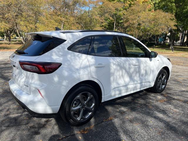 used 2023 Ford Escape car, priced at $25,000