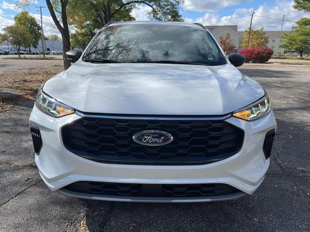 used 2023 Ford Escape car, priced at $25,000