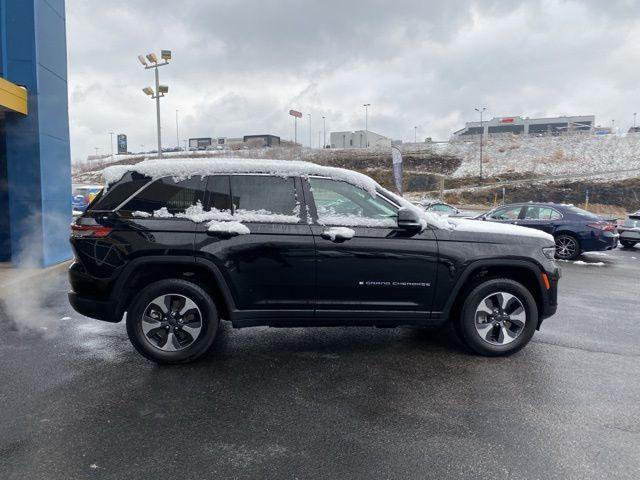 used 2022 Jeep Grand Cherokee 4xe car, priced at $33,201