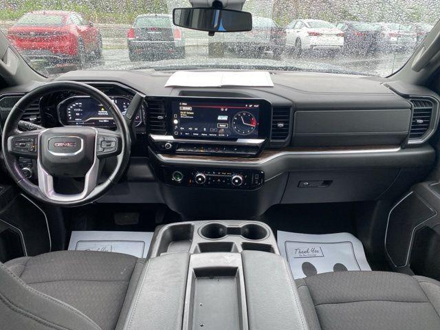 used 2022 GMC Sierra 1500 car, priced at $32,266