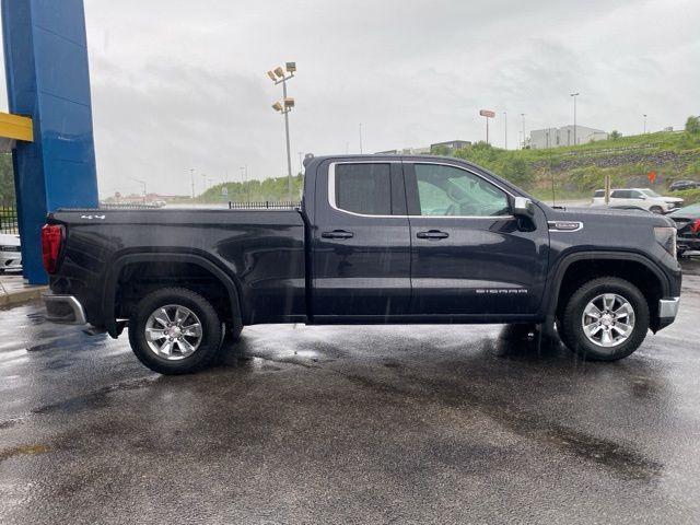 used 2022 GMC Sierra 1500 car, priced at $32,266