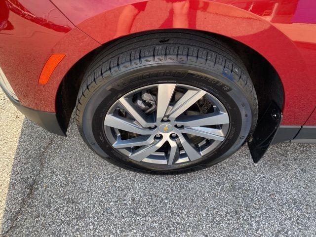 used 2022 Chevrolet Equinox car, priced at $24,202