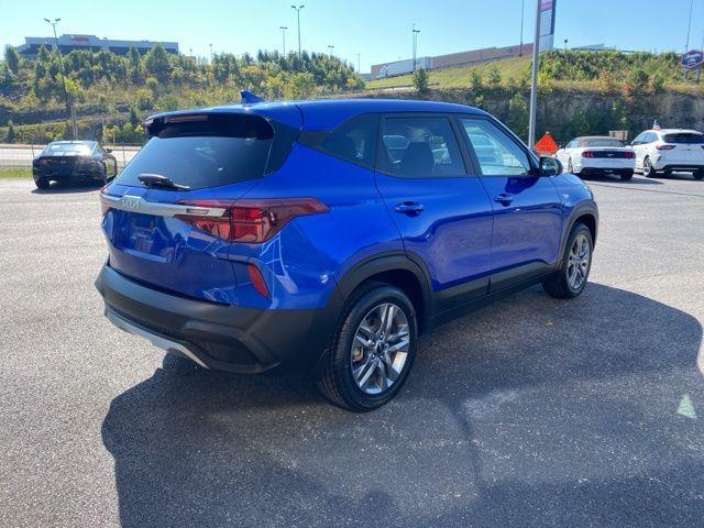 used 2023 Kia Seltos car, priced at $19,884