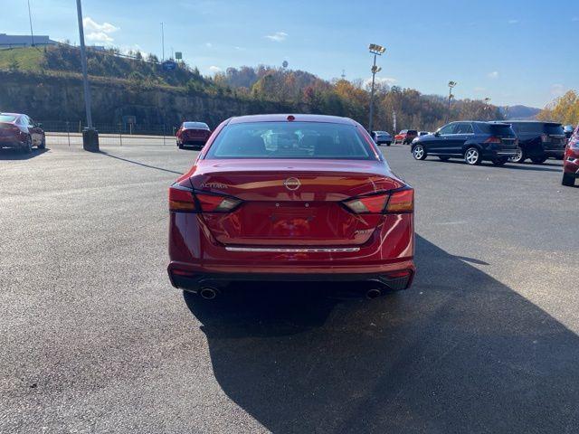 used 2023 Nissan Altima car, priced at $25,500