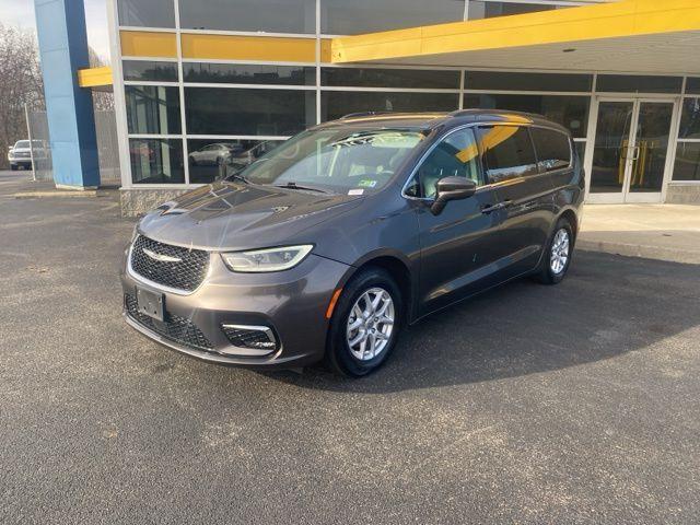 used 2022 Chrysler Pacifica car, priced at $23,361