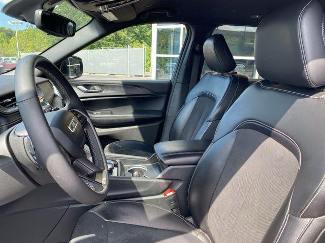 used 2024 Jeep Grand Cherokee car, priced at $31,179