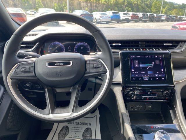 used 2024 Jeep Grand Cherokee car, priced at $31,179