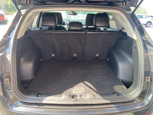used 2022 Jeep Compass car, priced at $22,319