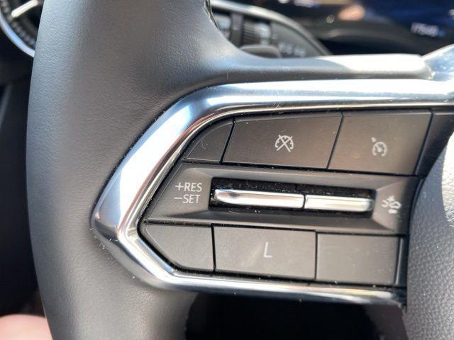 used 2025 Chevrolet Equinox car, priced at $24,469