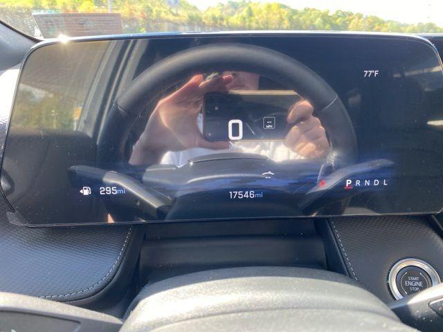 used 2025 Chevrolet Equinox car, priced at $24,469