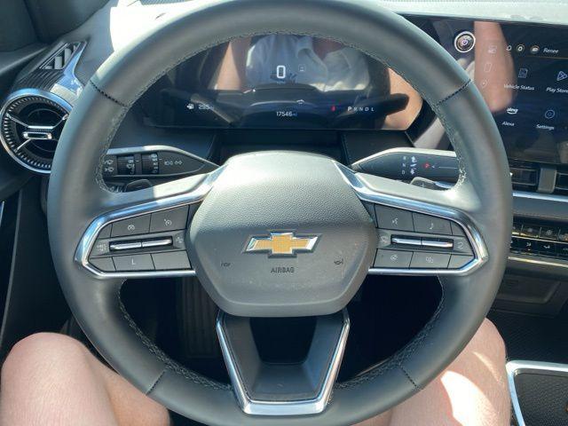 used 2025 Chevrolet Equinox car, priced at $24,469