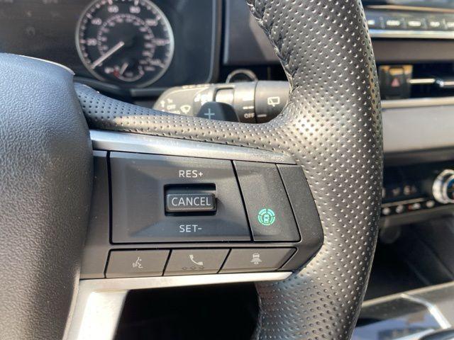 used 2024 Mitsubishi Outlander car, priced at $25,200