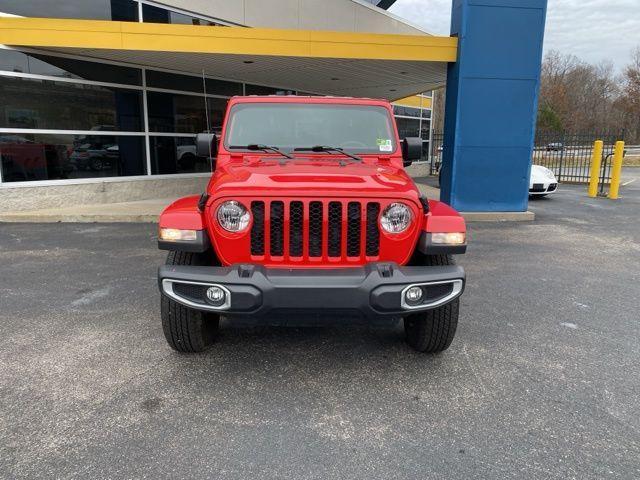 used 2023 Jeep Gladiator car, priced at $32,020