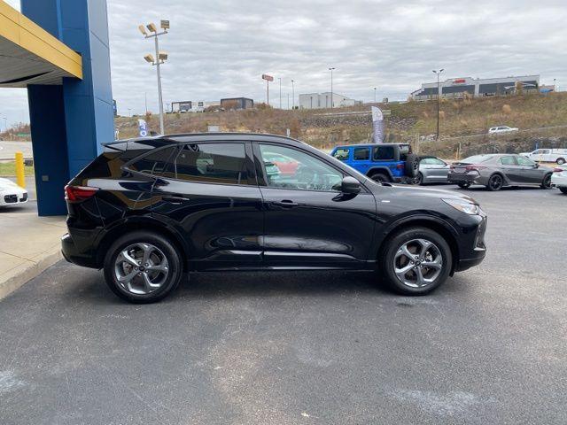 used 2024 Ford Escape car, priced at $28,996