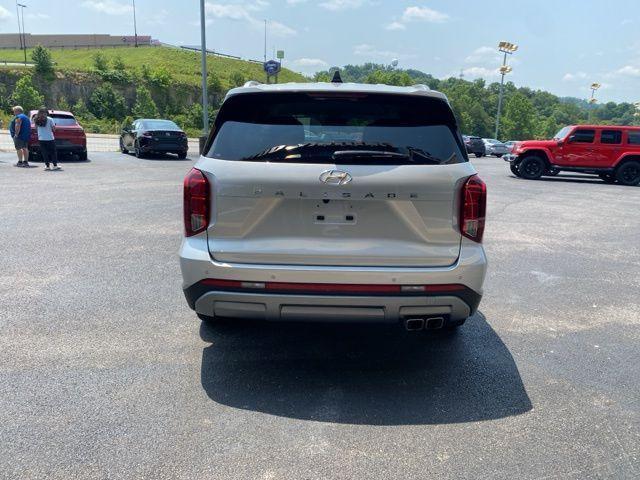 used 2024 Hyundai Palisade car, priced at $35,113