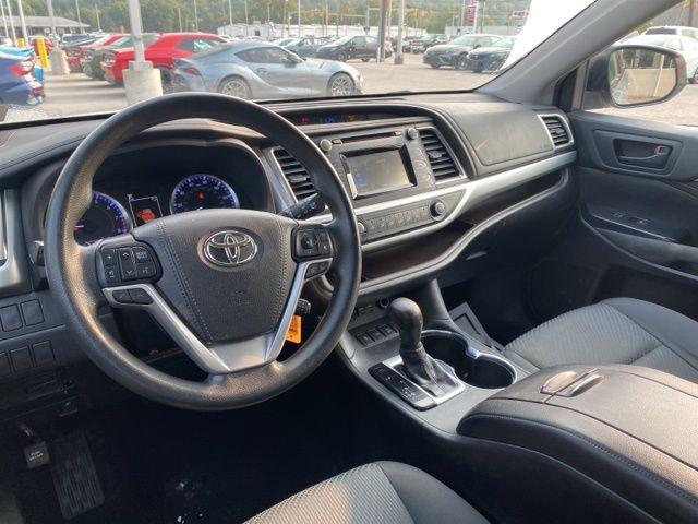 used 2019 Toyota Highlander car, priced at $19,859